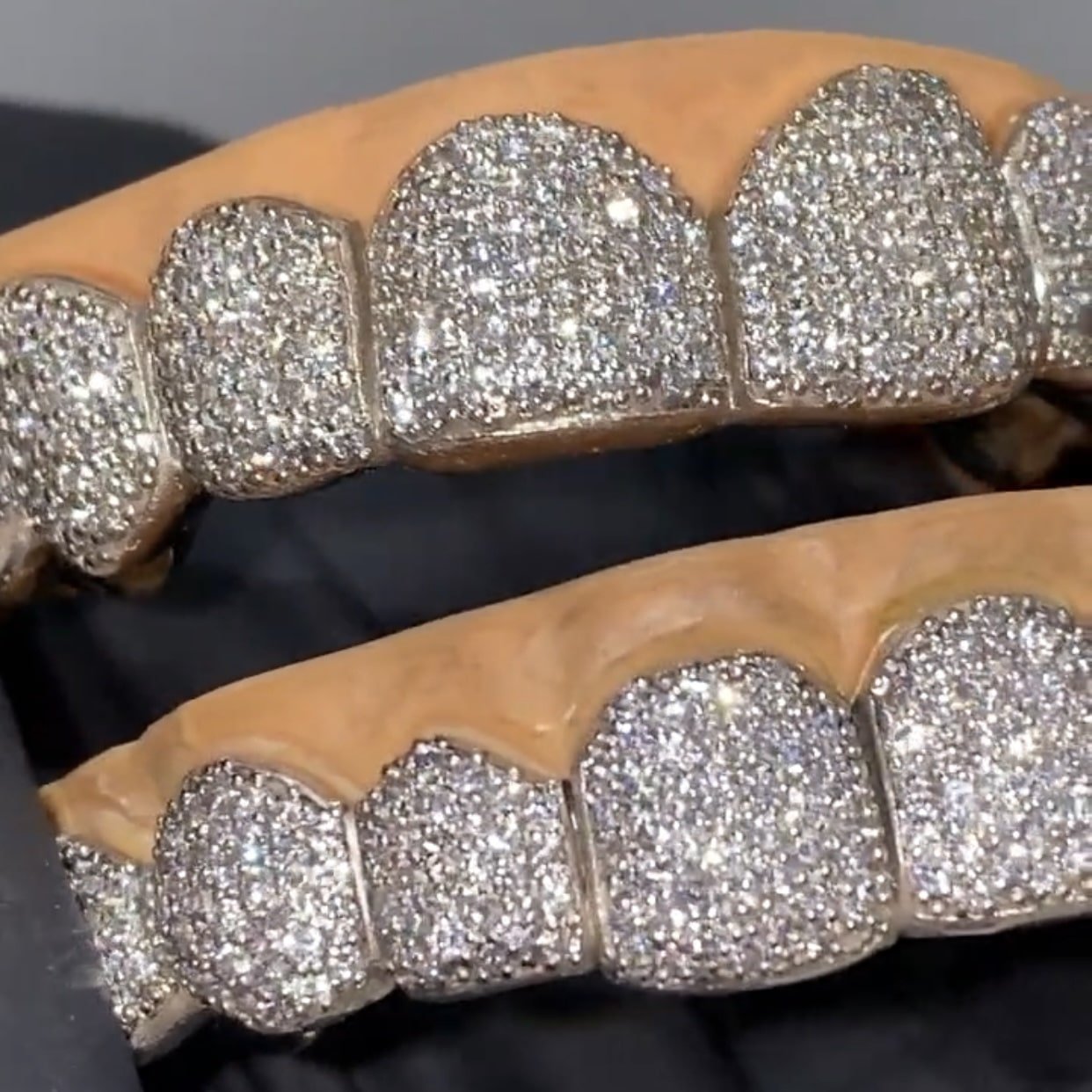 VVS Diamond Grillz - GLIDER JEWELS