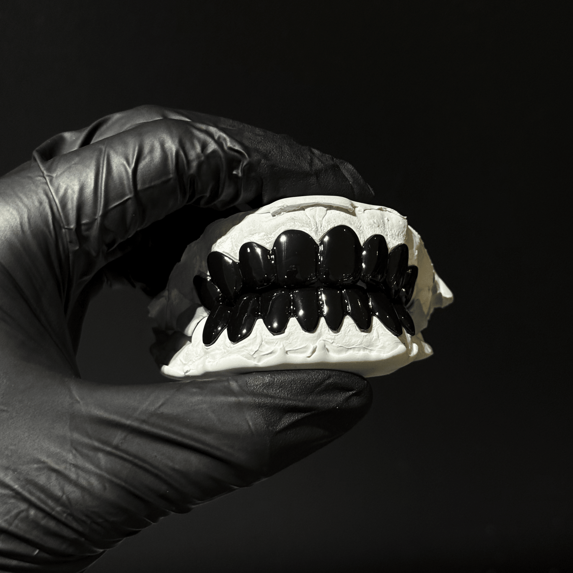 Coloured Ceramic Grillz - GLIDER JEWELS